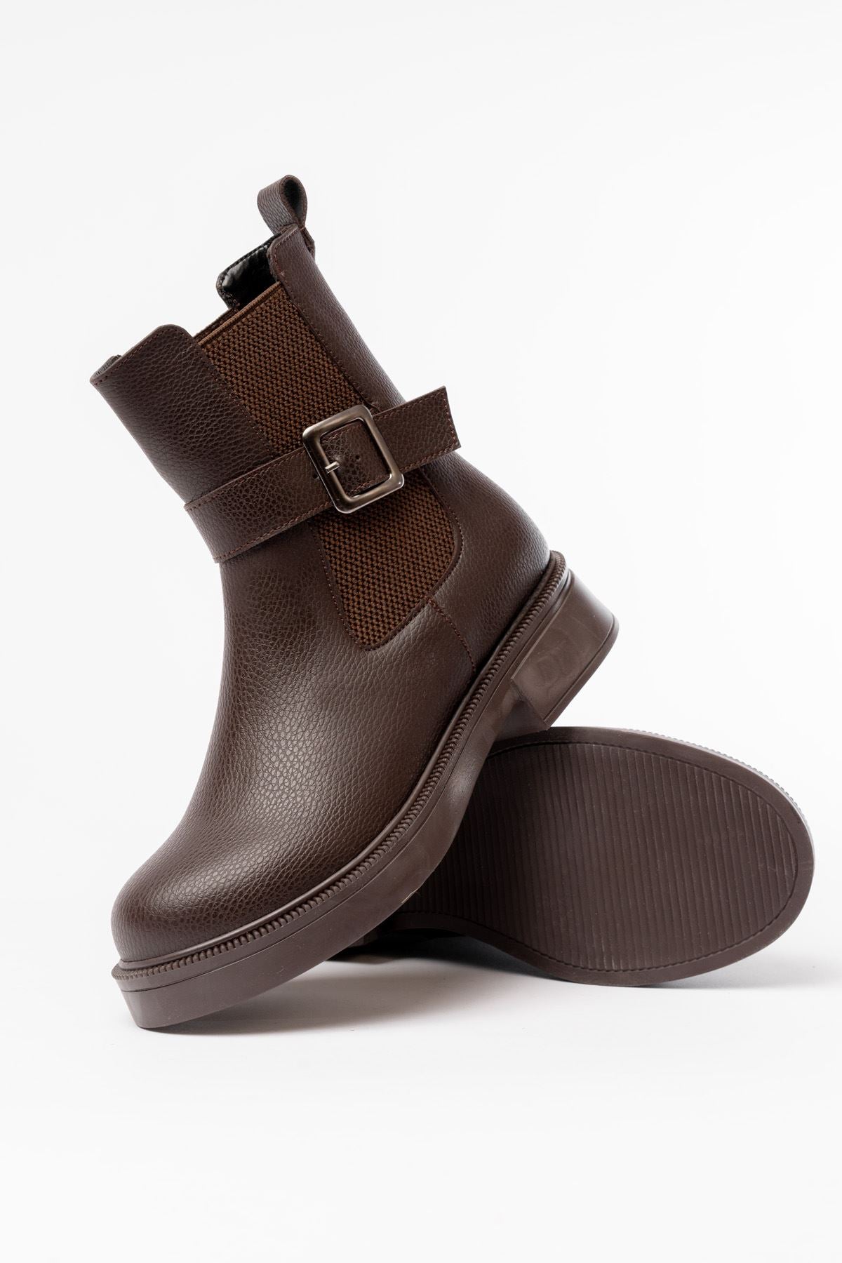 Ayakkabı Aşkı Kahverengi Toka Aksesuarlı Lastikli Günlük Kadın Bot
