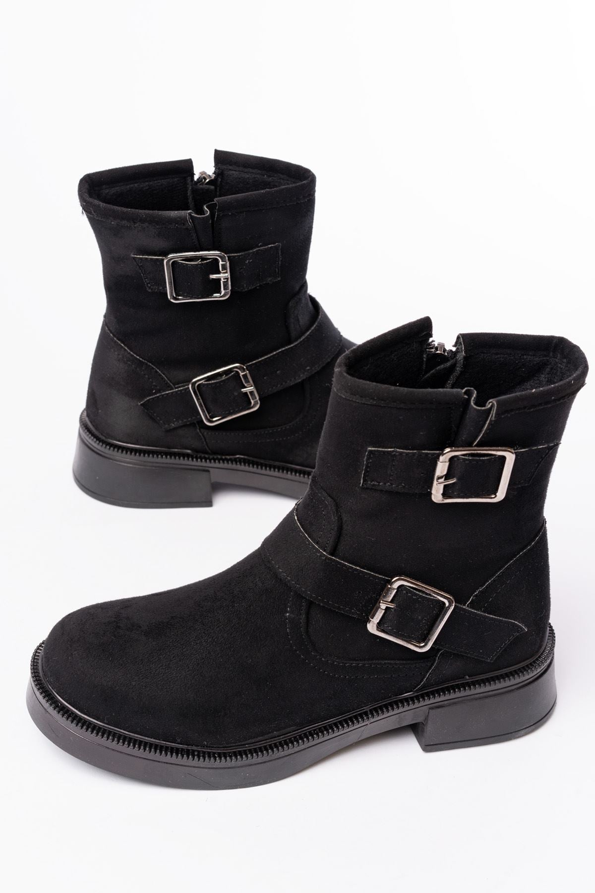 Ayakkabı Aşkı Siyah Süet Toka Aksesuarlı Günlük Kadın Bot