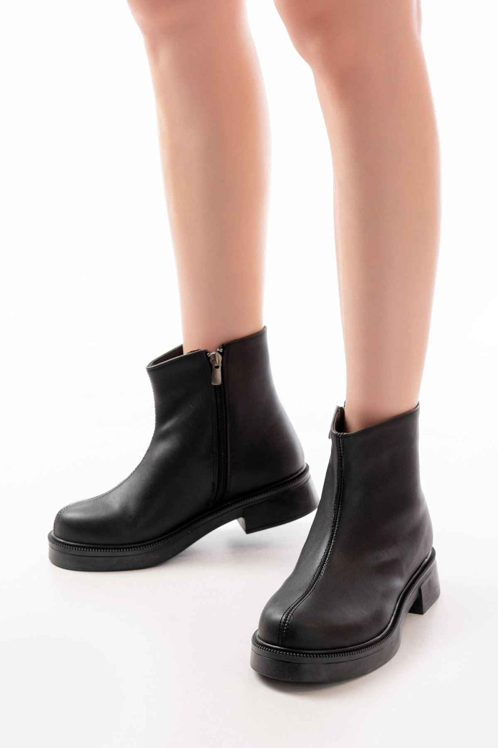 Ayakkabı Aşkı 02-3033 Siyah Fermuarlı Günlük Kadın Bot