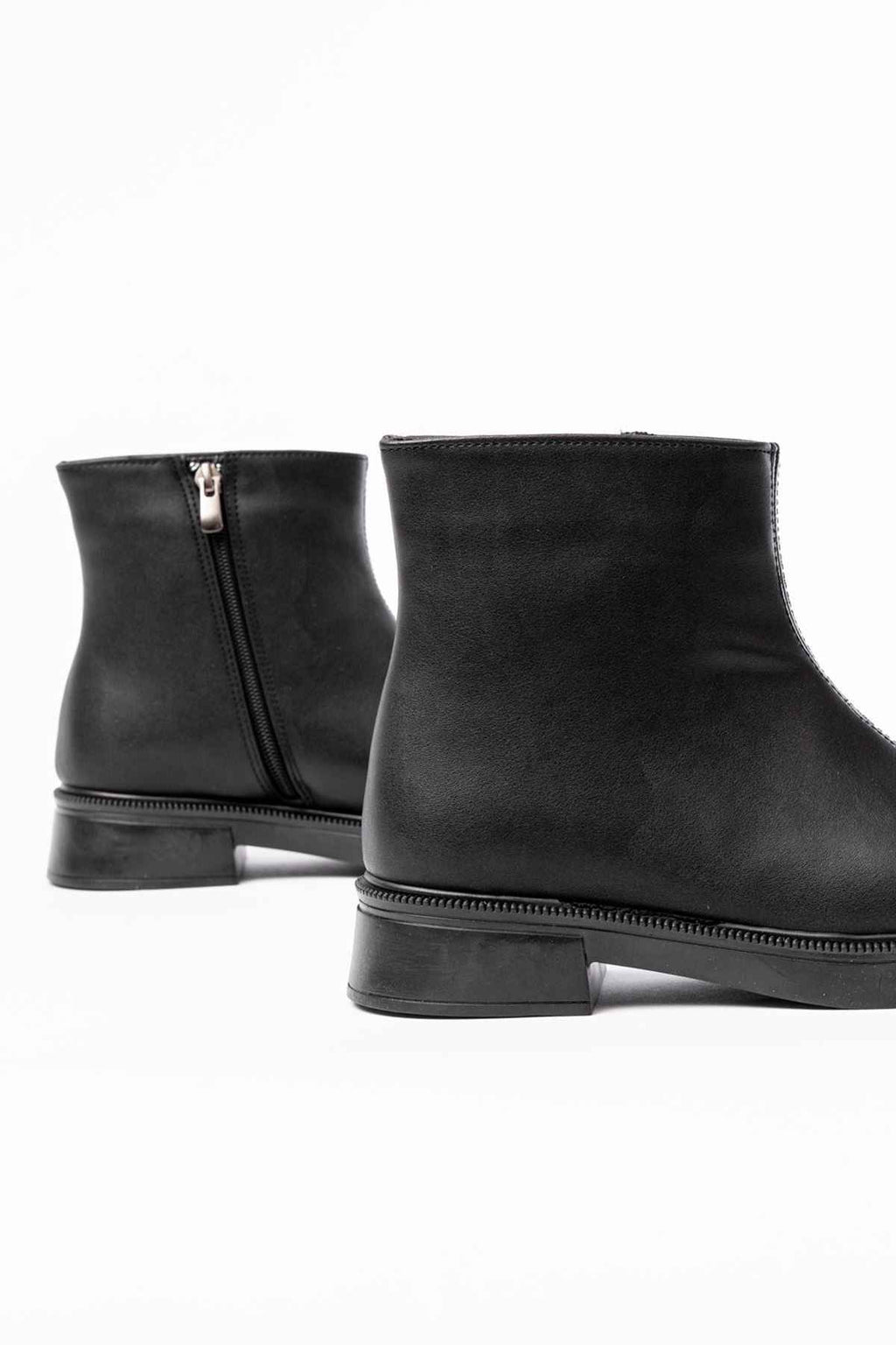 Ayakkabı Aşkı 02-3033 Siyah Fermuarlı Günlük Kadın Bot