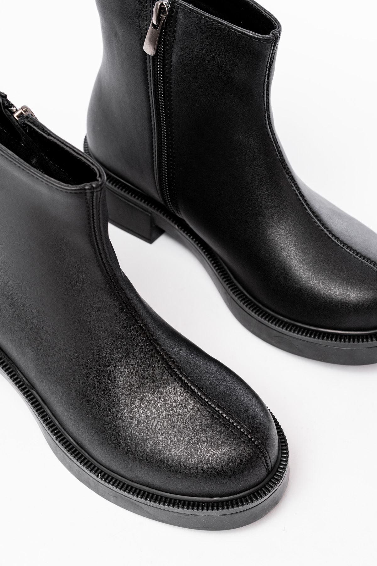 Ayakkabı Aşkı Siyah Fermuarlı Günlük Kadın Bot