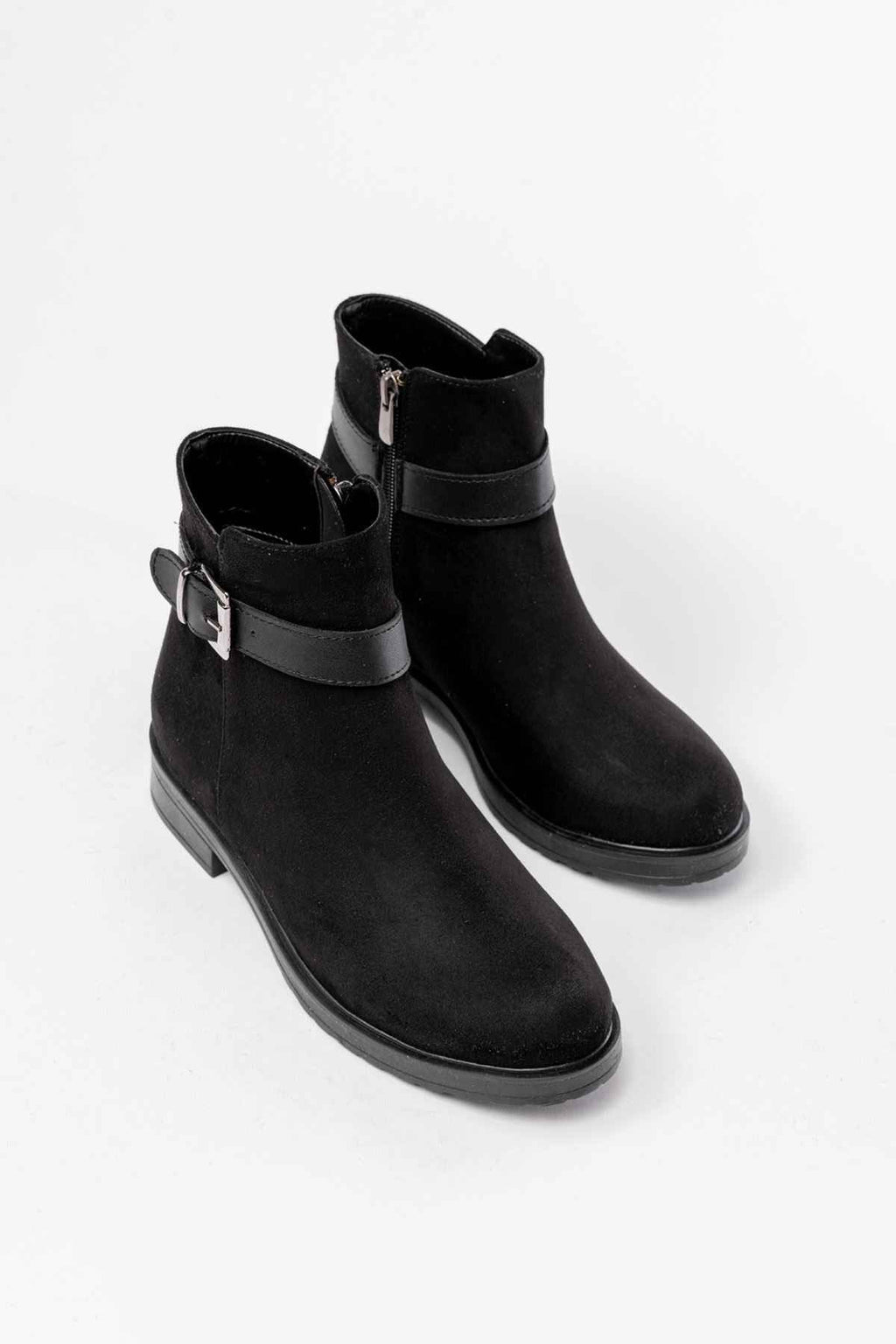 Ayakkabı Aşkı 165-204/1 Siyah Süet Toka Aksesuarlı Fermuarlı Günlük Kadın Bot