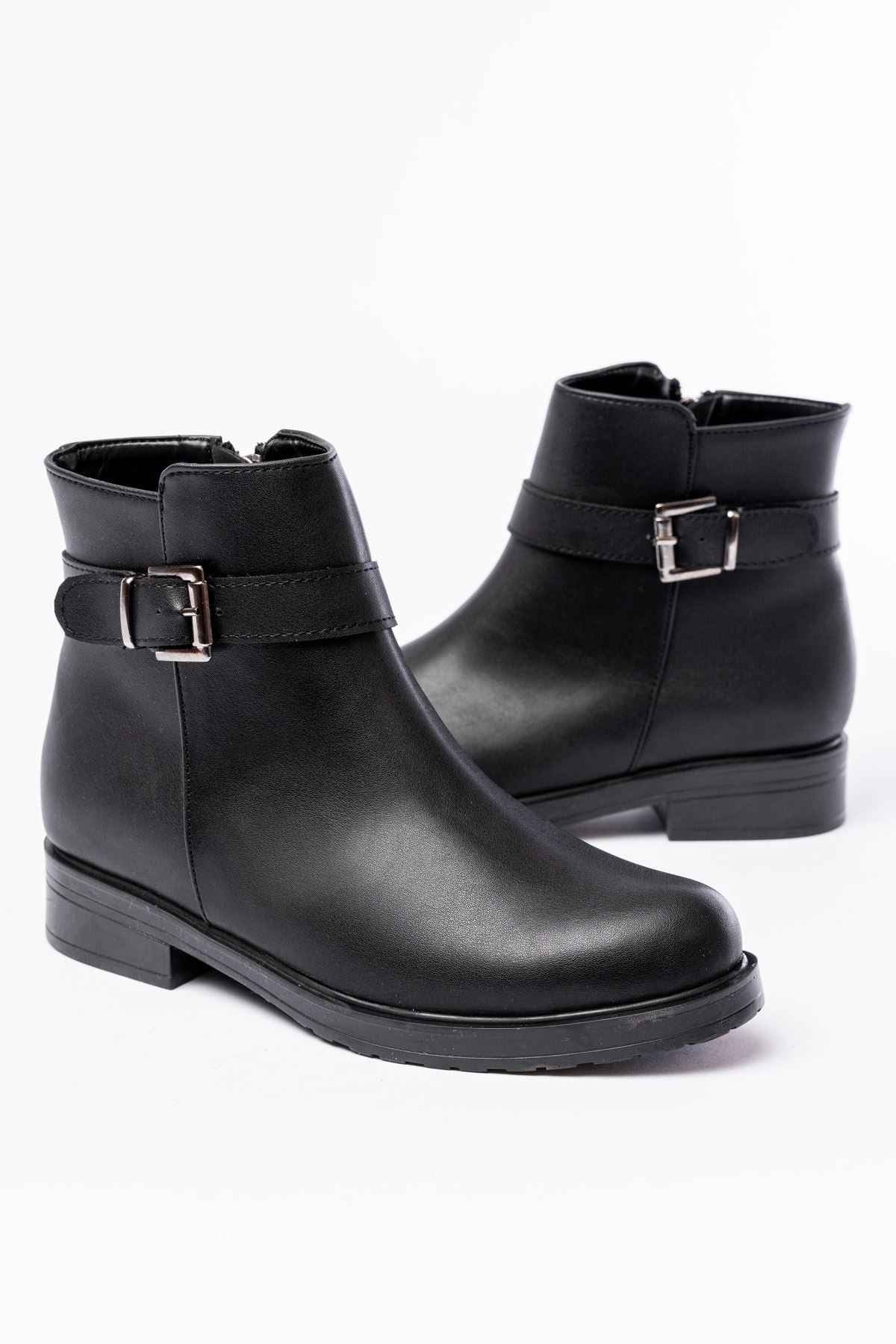 Ayakkabı Aşkı 165-204/1 Siyah Toka Aksesuarlı Fermuarlı Günlük Kadın Bot