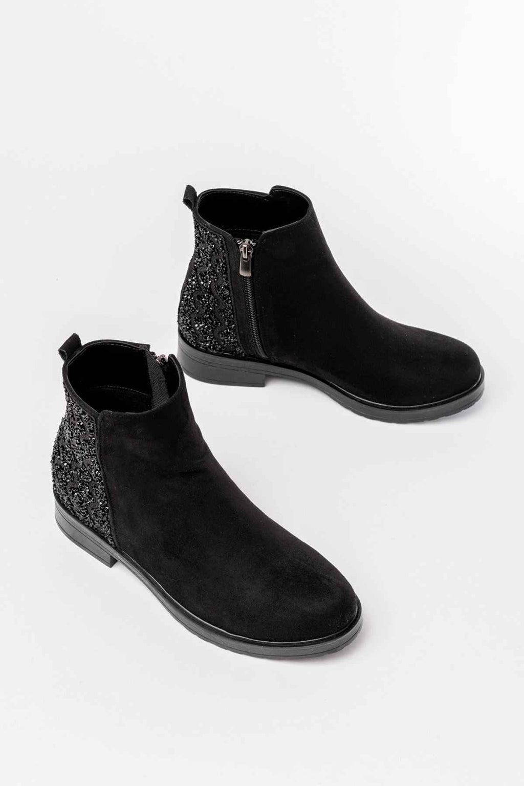 Ayakkabı Aşkı 165-212 Siyah Süet Taş Aksesuarlı Fermuarlı Günlük Kadın Bot