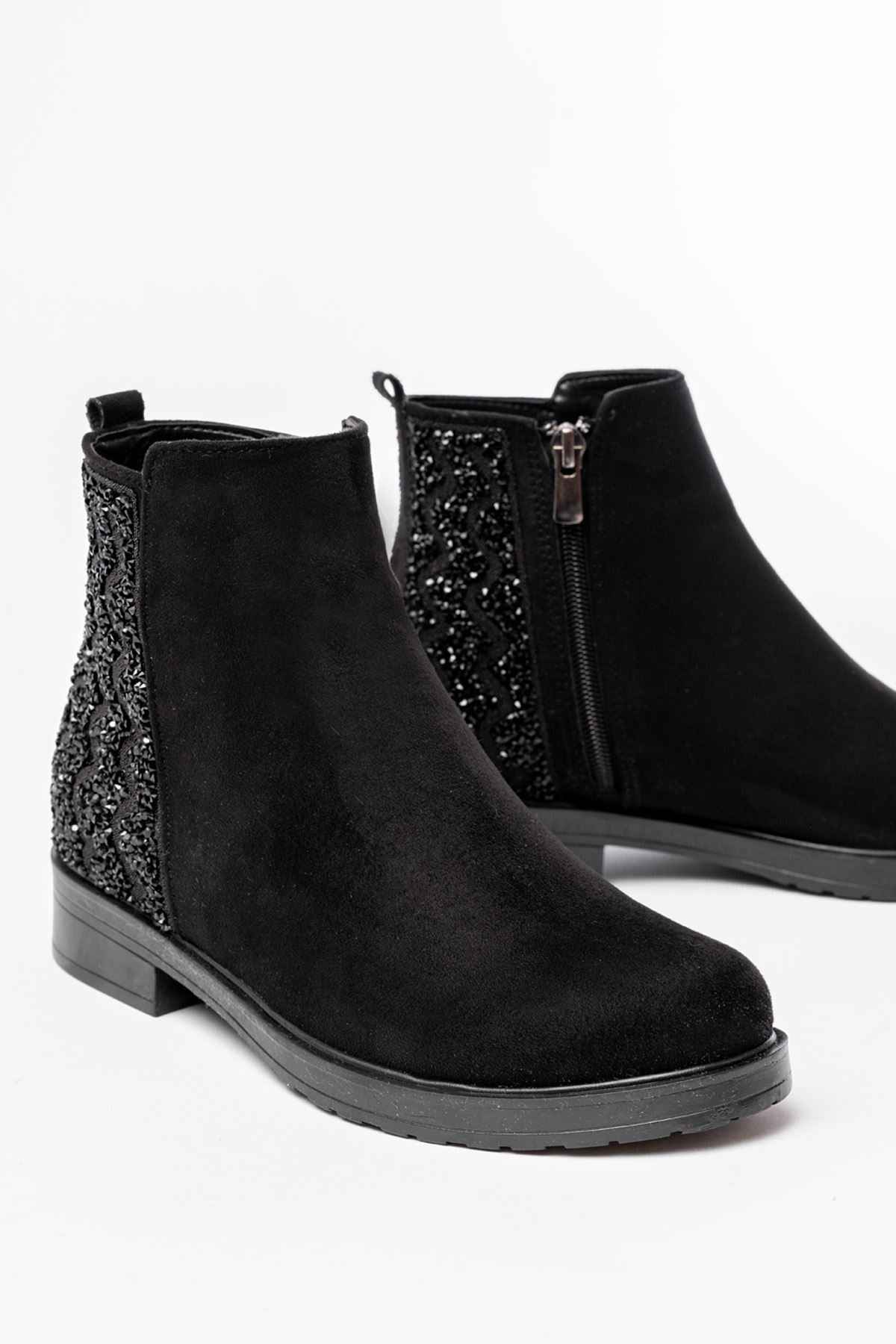 Ayakkabı Aşkı 165-212 Siyah Süet Taş Aksesuarlı Fermuarlı Günlük Kadın Bot
