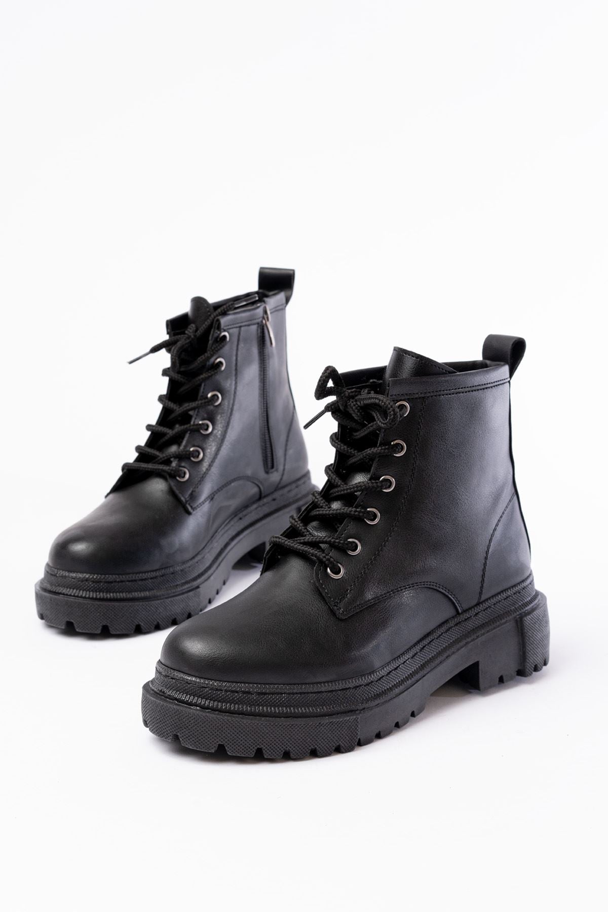 Ayakkabı Aşkı Siyah Bağcıklı Fermuarlı Günlük Kadın Bot - Ayakkabı Aşkı
