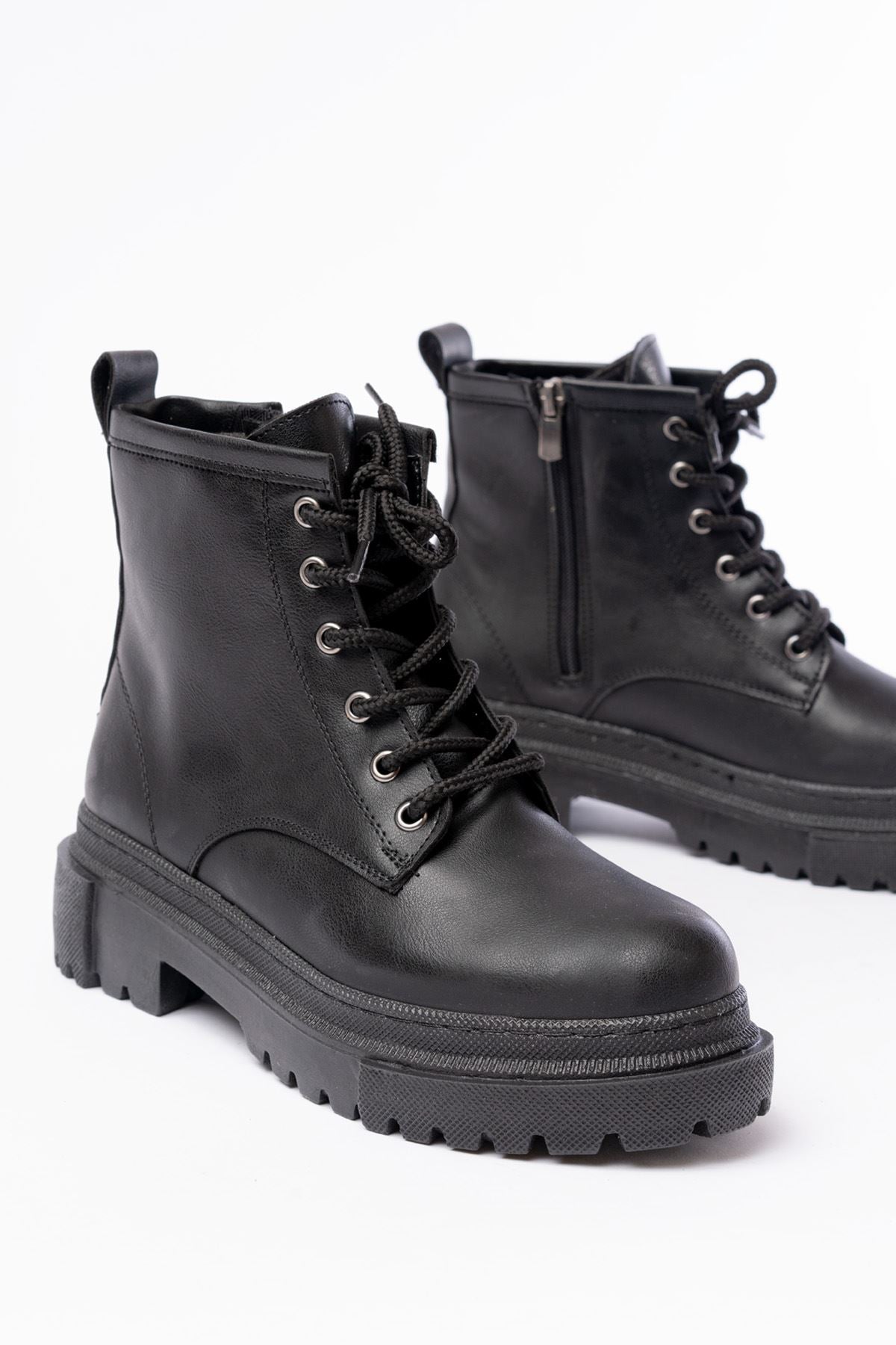 Ayakkabı Aşkı Siyah Bağcıklı Fermuarlı Günlük Kadın Bot - Ayakkabı Aşkı