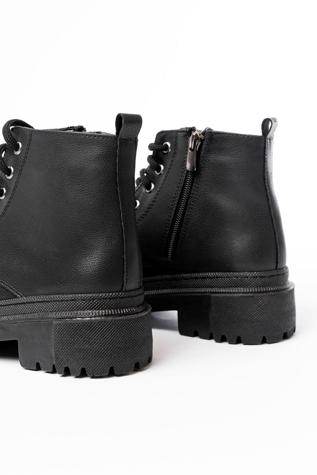 Ayakkabı Aşkı Siyah Bağcıklı Fermuarlı Günlük Kadın Bot - Ayakkabı Aşkı