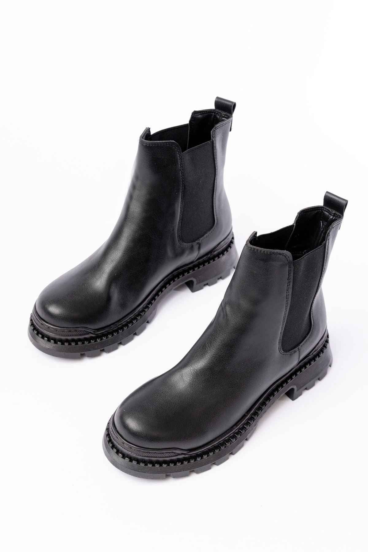 Ayakkabı Aşkı 2051-2137 Siyah Lastikli Günlük Kadın Bot