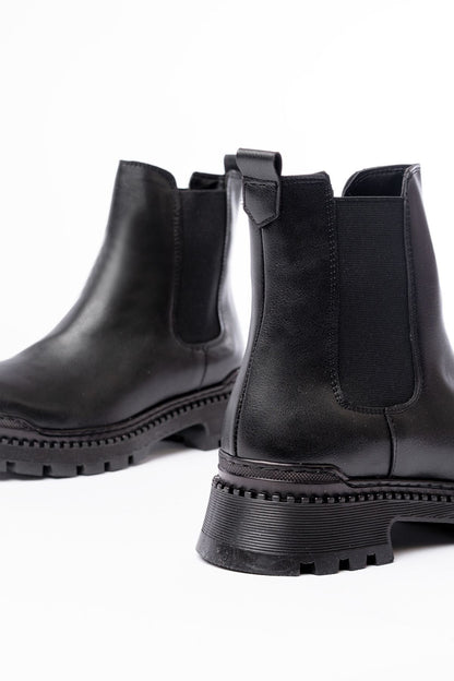 Ayakkabı Aşkı Siyah Lastikli Günlük Kadın Bot