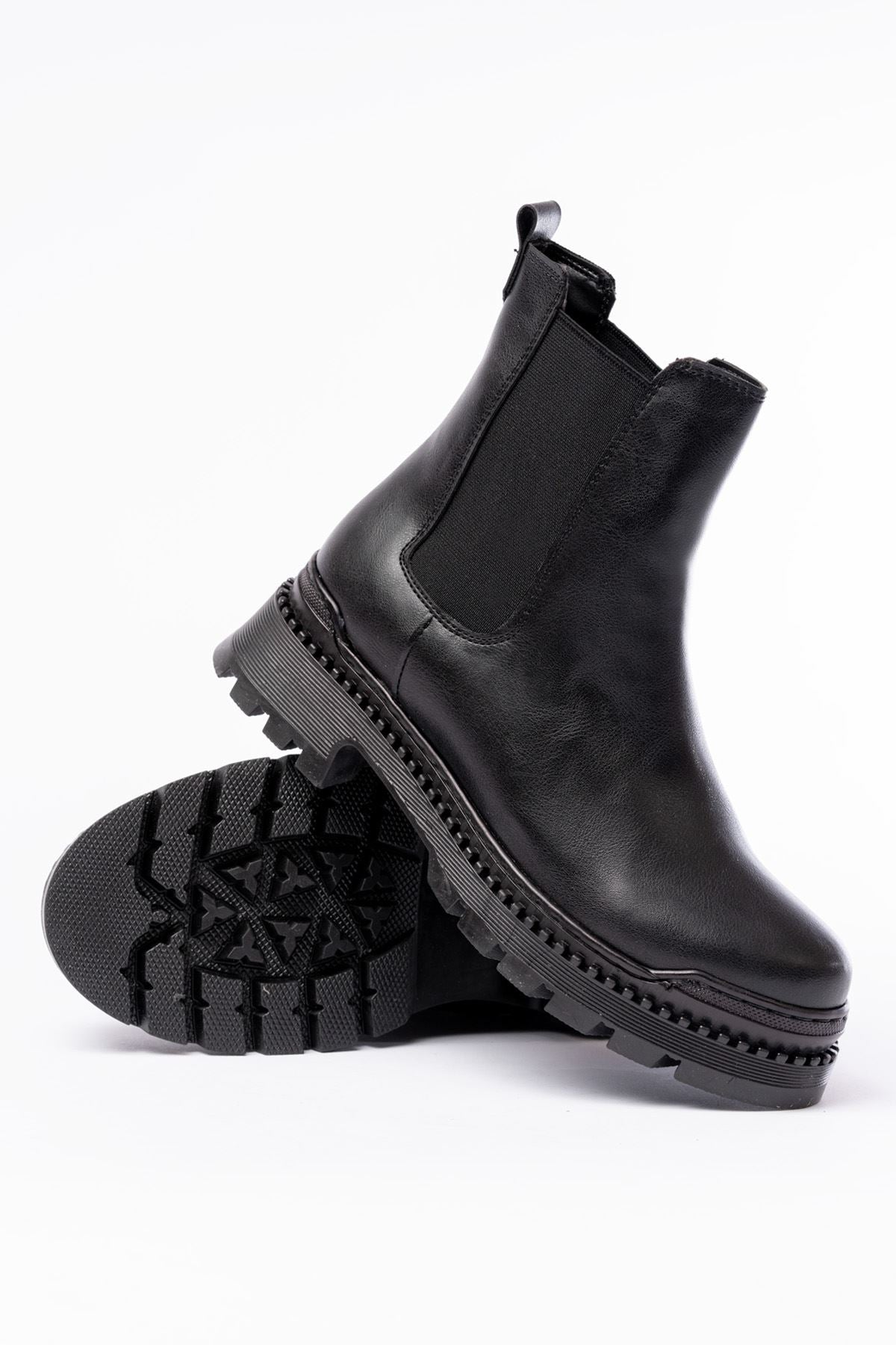Ayakkabı Aşkı Siyah Lastikli Günlük Kadın Bot