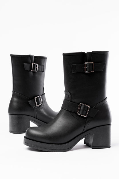 Ayakkabı Aşkı Siyah Toka Aksesuarlı Fermuarlı Kalın Topuklu Günlük Kadın Bot