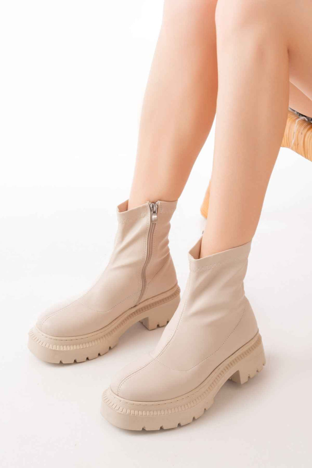 Ayakkabı Aşkı 236-2011 Bej Streç Fermuarlı Günlük Kadın Bot