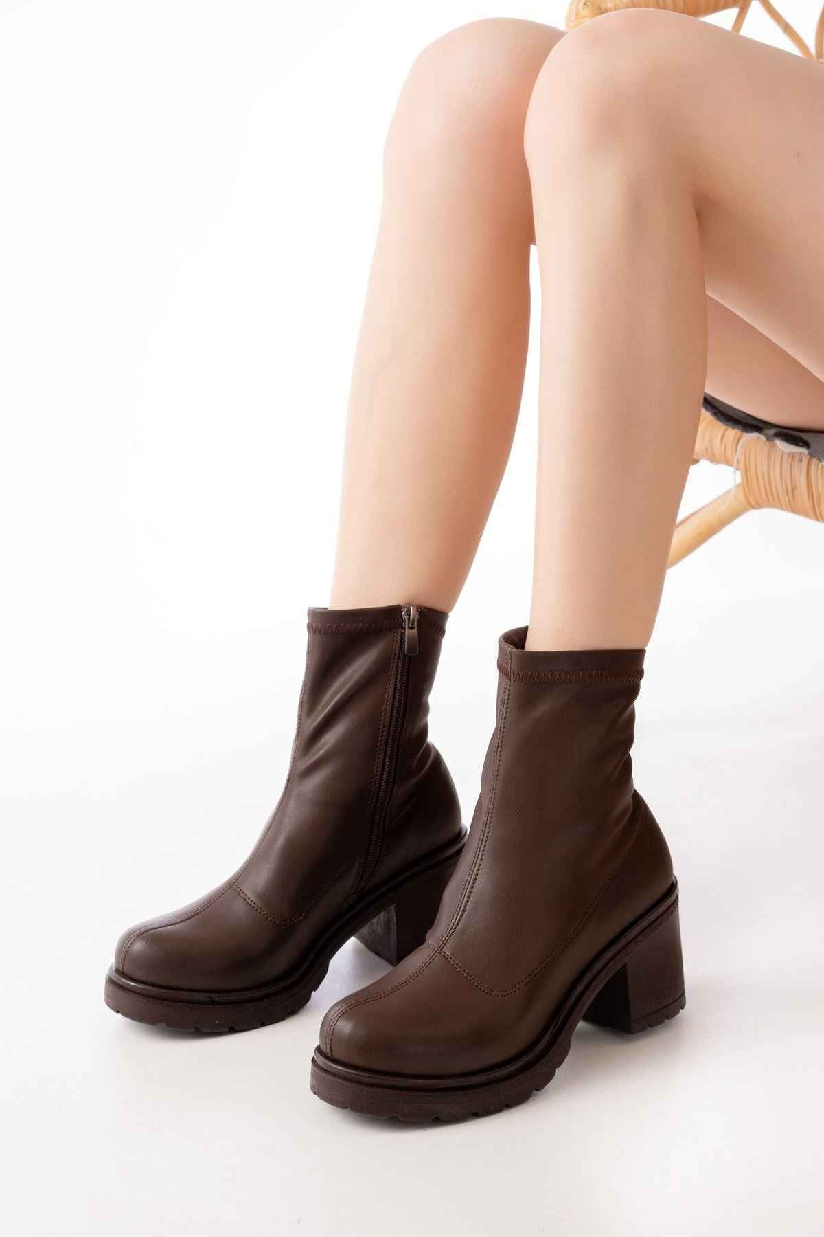 Ayakkabı Aşkı 767-3012 Streç Kahve Fermuarlı Kalın Topuklu Günlük Kadın Bot