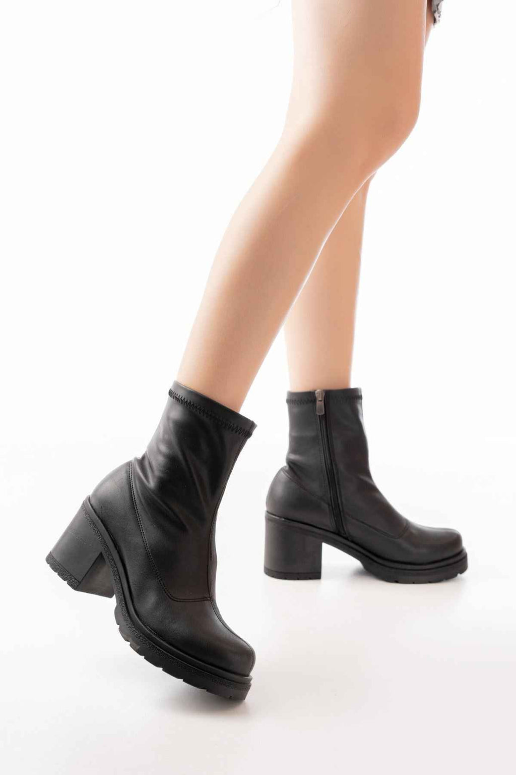 Ayakkabı Aşkı 767-3012 Streç Siyah Fermuarlı Günlük Kadın Bot