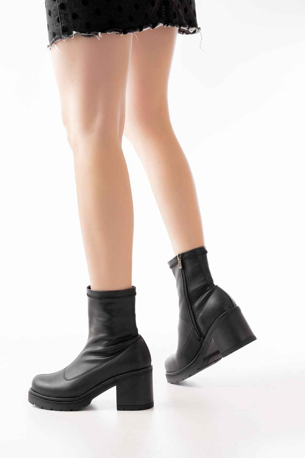 Ayakkabı Aşkı 767-3012 Streç Siyah Fermuarlı Günlük Kadın Bot