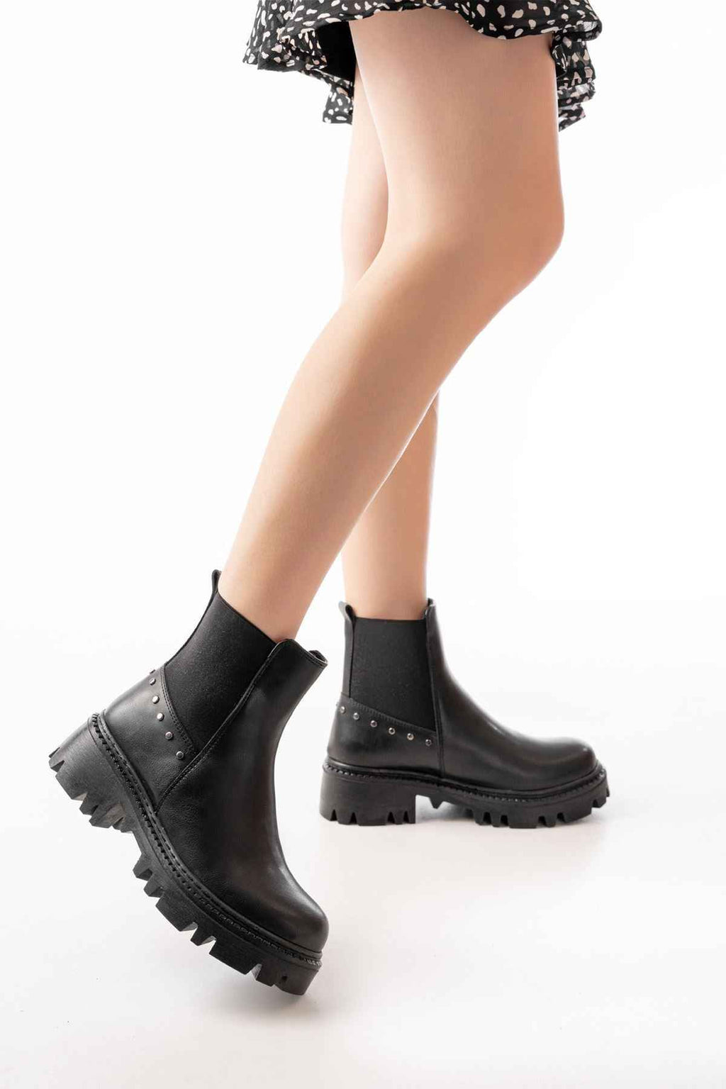 Ayakkabı Aşkı 868-2005 Siyah Lastikli Günlük Kadın Bot