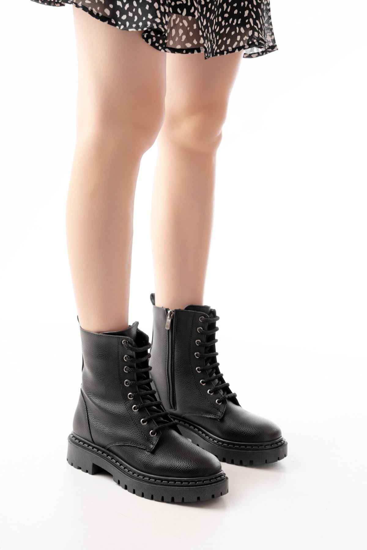Ayakkabı Aşkı 1101-2289 Siyah Luna Bağcıklı Fermuarlı Günlük Kadın Bot