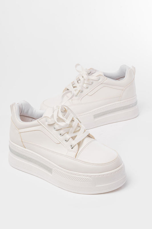 FLN-1999 Beyaz Bağcıklı Taban Taş Aksesuarlı Günlük Spor Ayakkabı - Beyaz