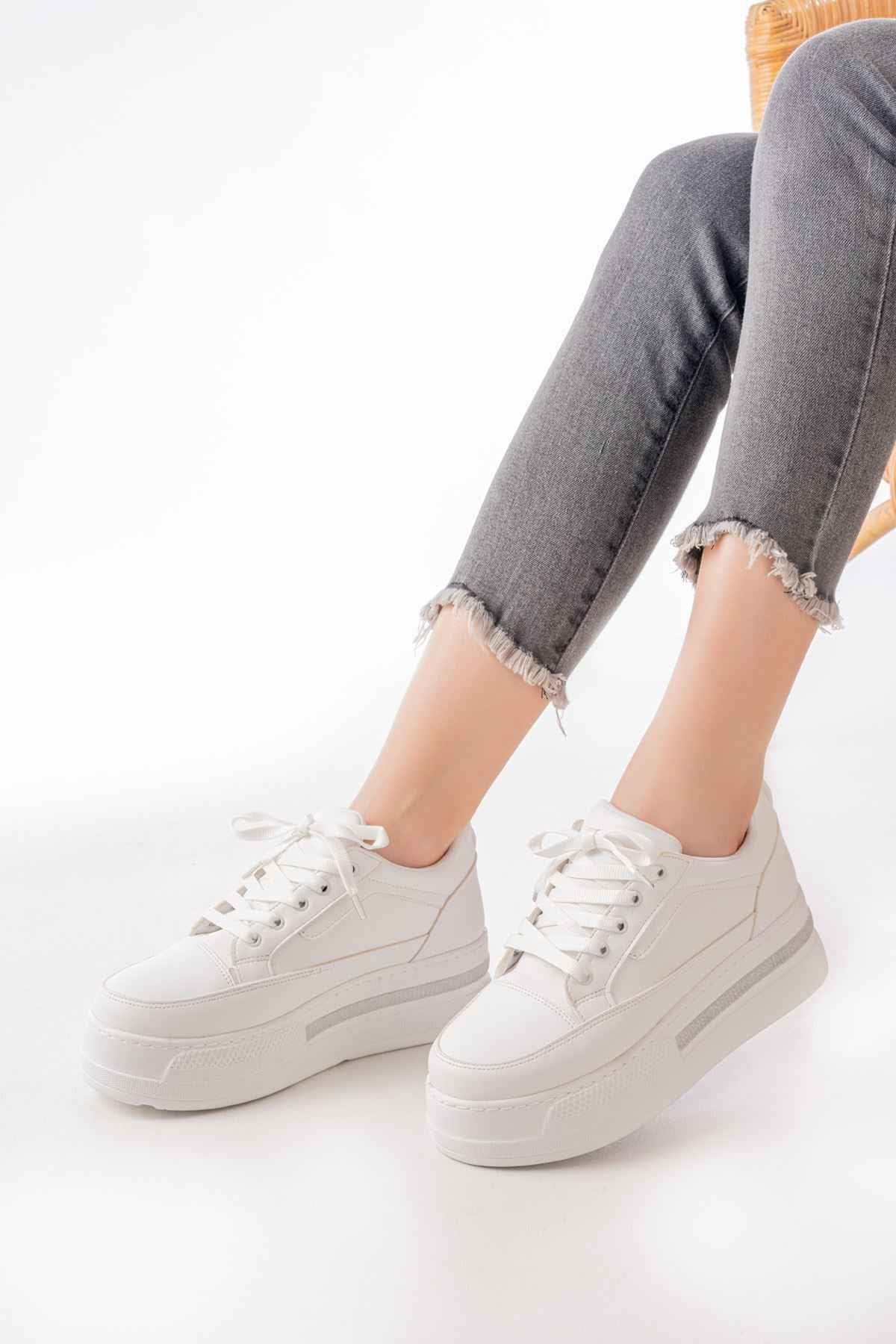 Ayakkabı Aşkı Fln-1999 Beyaz Bağcıklı Taban Taş Aksesuarlı Günlük Spor Ayakkabı