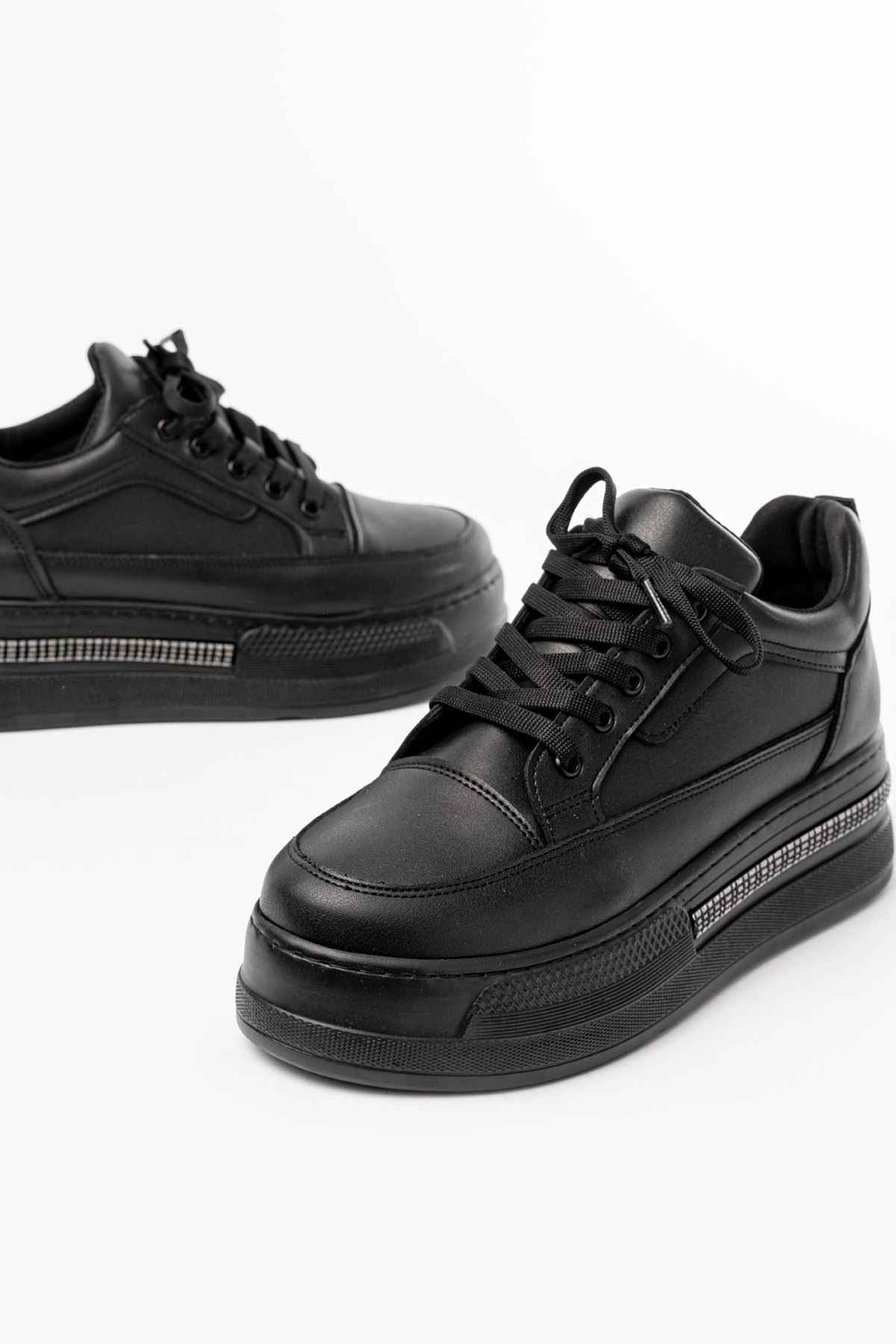 Ayakkabı Aşkı Fln-1999 Siyah Bağcıklı Taban Taş Aksesuarlı Günlük Spor Ayakkabı