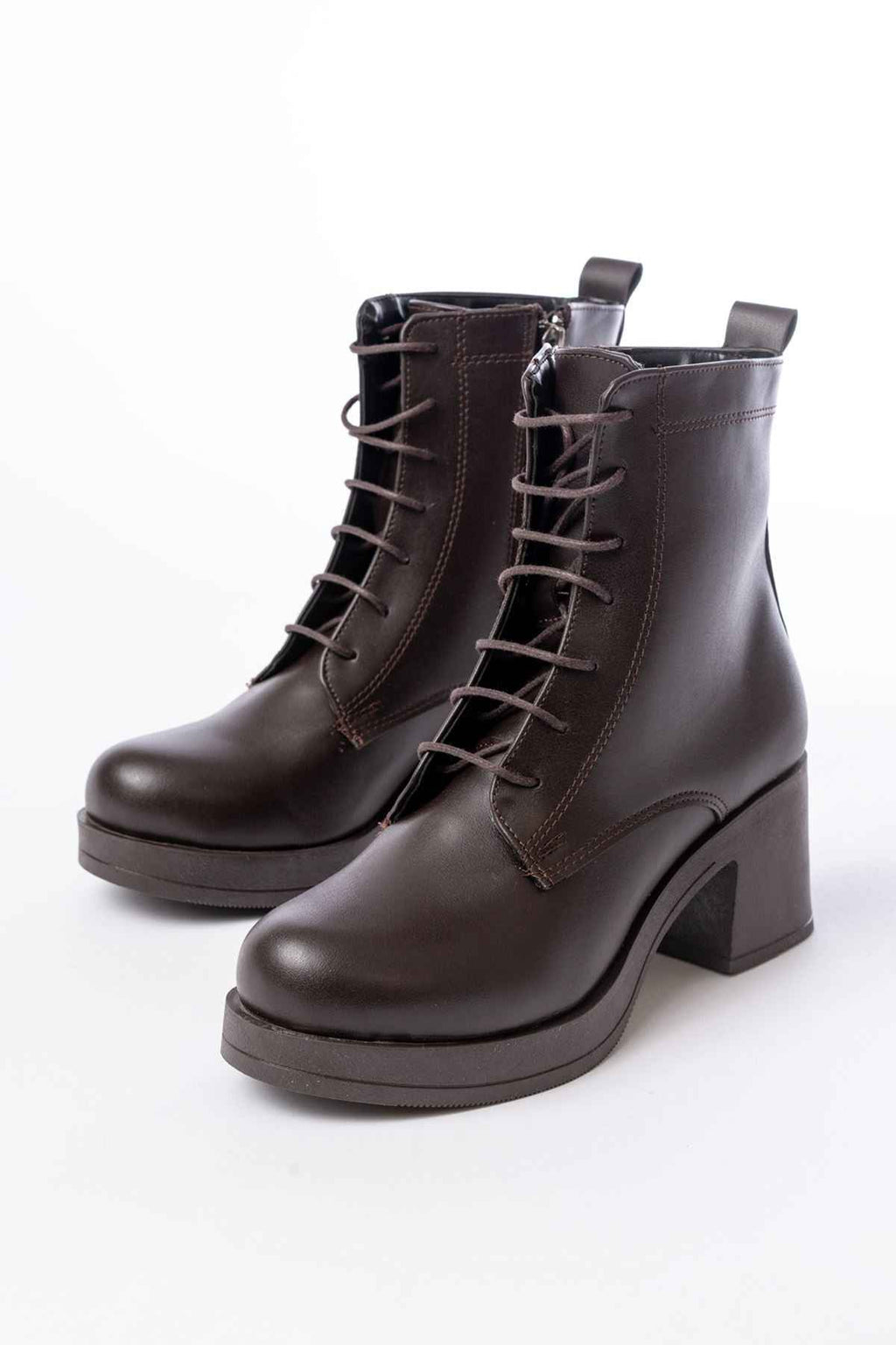 Ayakkabı Aşkı 5109-3025 Kahverengi Bağcıklı Fermuarlı Kalın Topuklu Günlük Kadın Bot