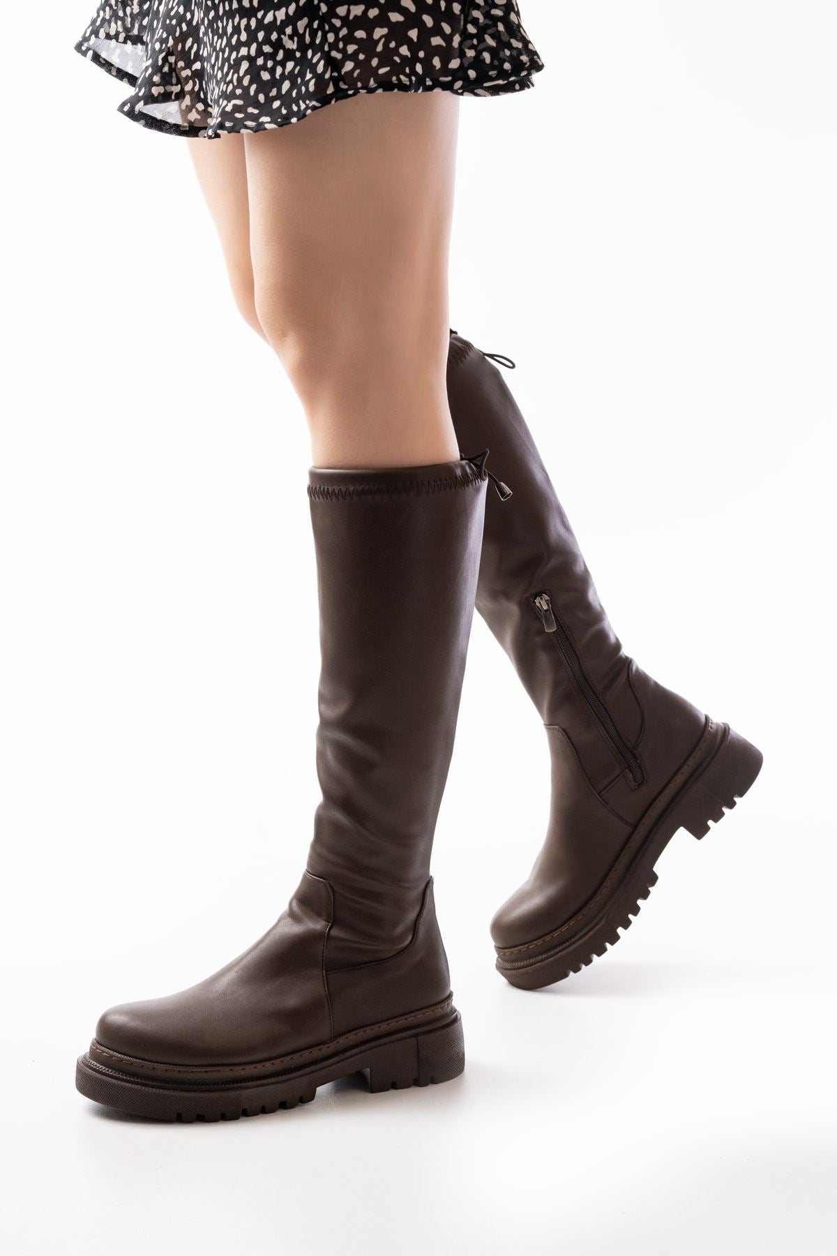 Ayakkabı Aşkı Kahverengi Fermuarlı Günlük Kadın Çizme