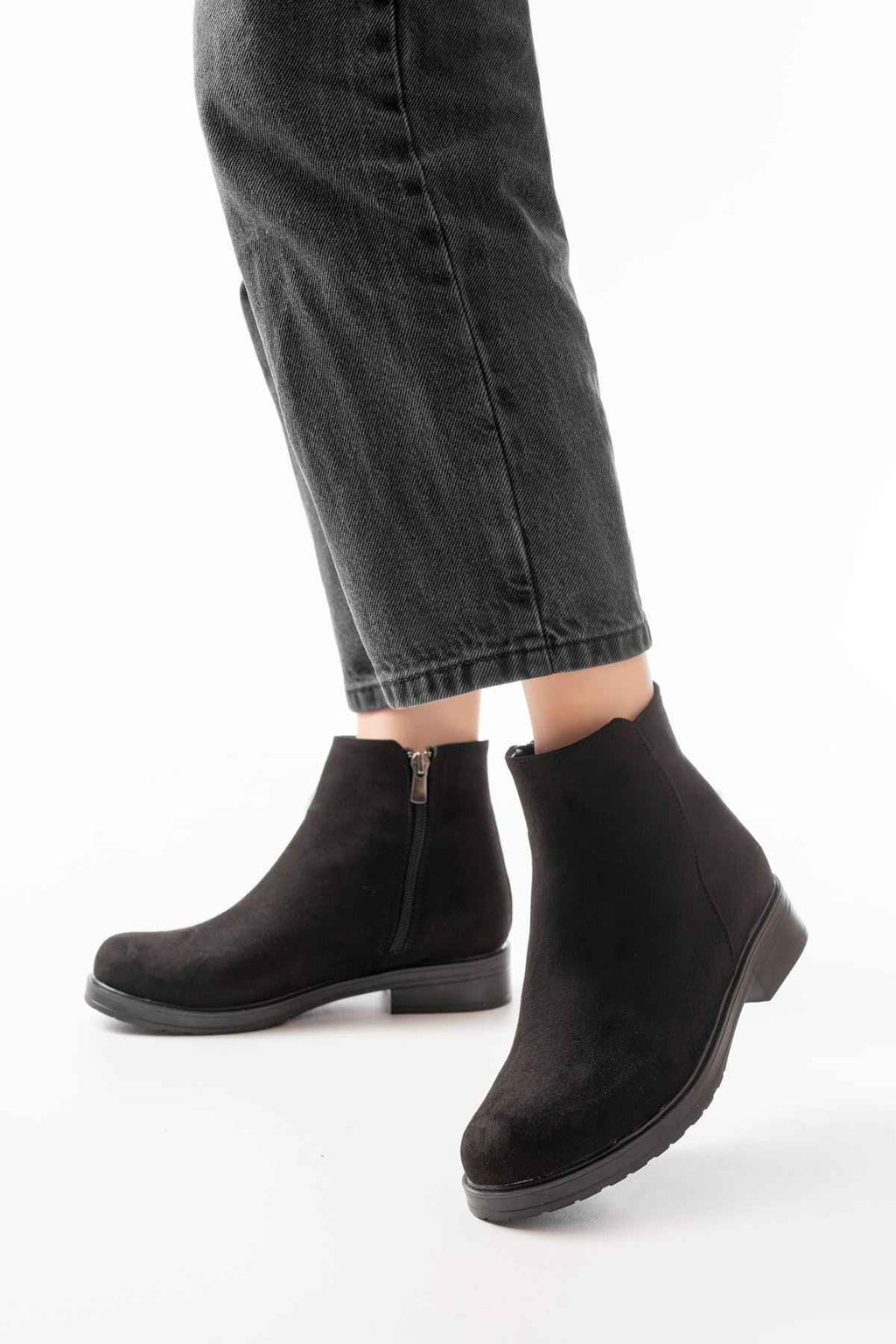 Ayakkabı Aşkı 165-204 Siyah Süet Fermuarlı Günlük Kadın Bot