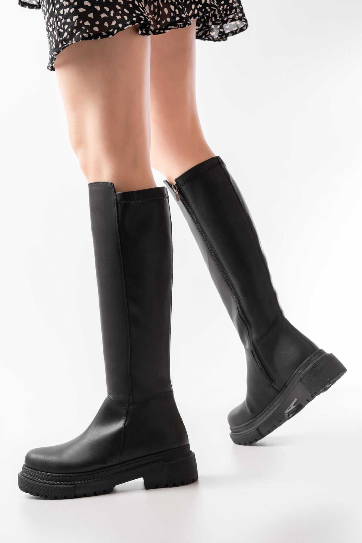 Ayakkabı Aşkı Siyah Fermuarlı Günlük Kadın Çizme
