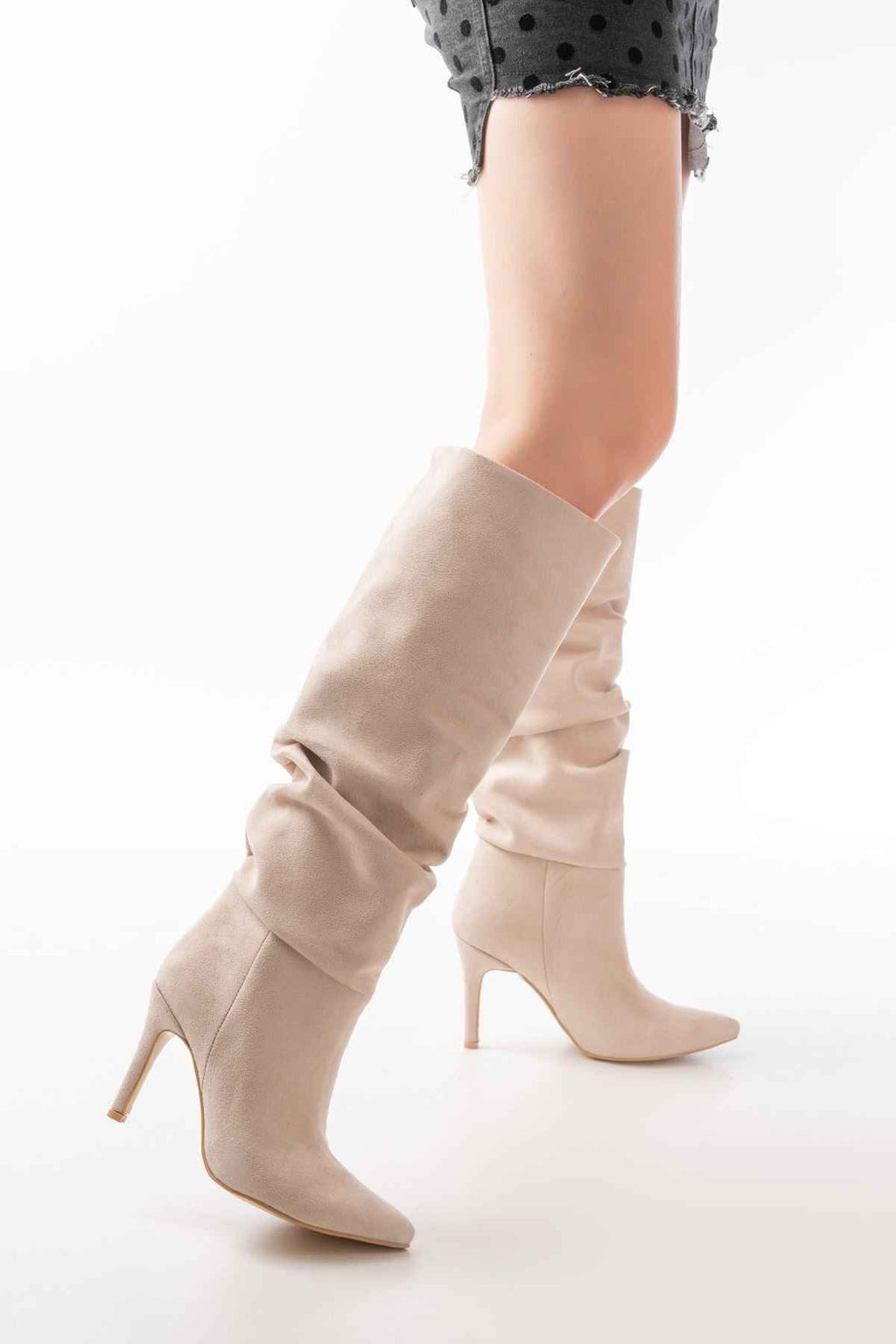 Ayakkabı Aşkı Syt-2003 Bej Süet Körüklü Ince Topuklu Günlük Bayan Çizme