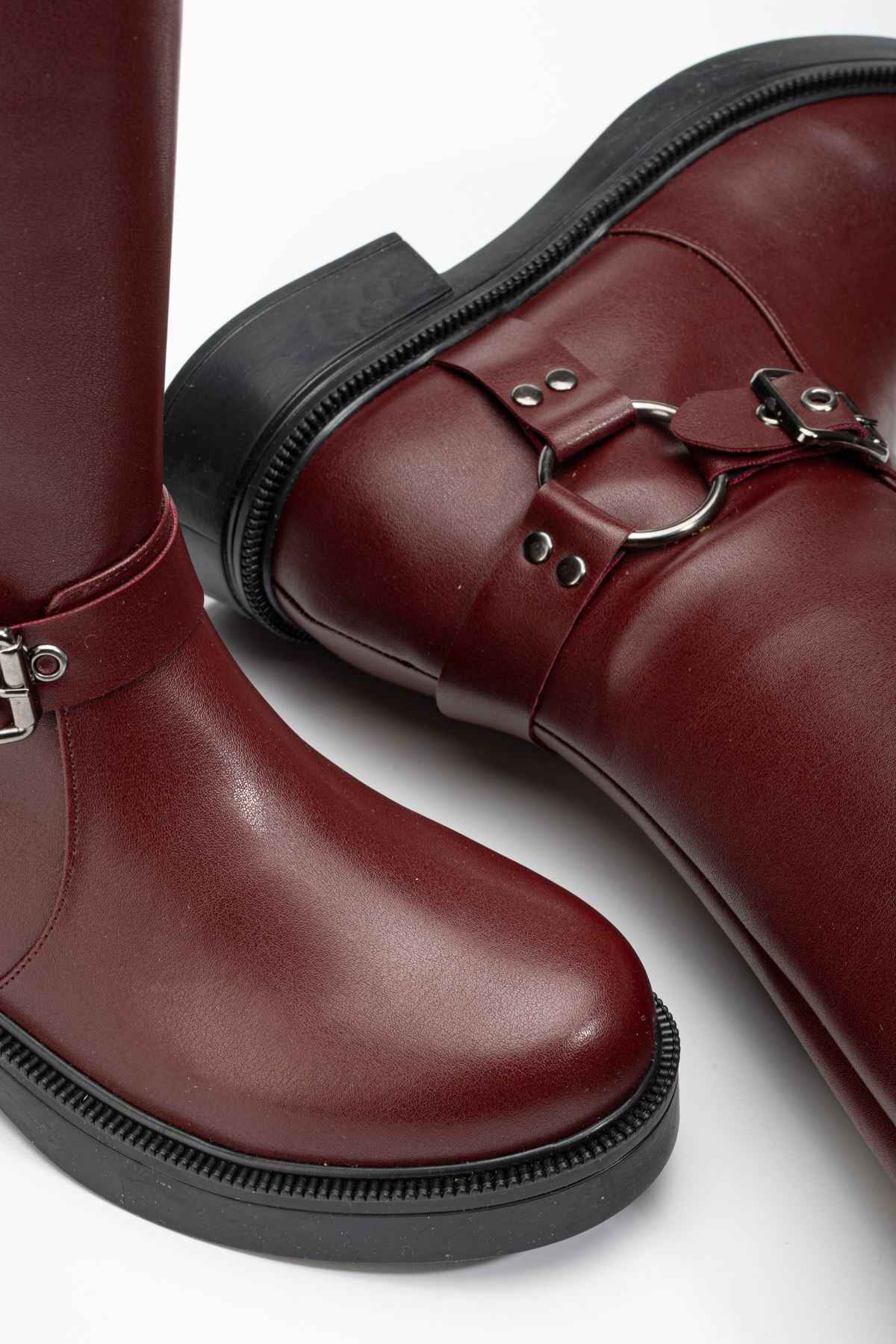 Ayakkabı Aşkı 02-312 Bordo Toka Aksesuarlı Fermuarlı Günlük Kadın Çizme
