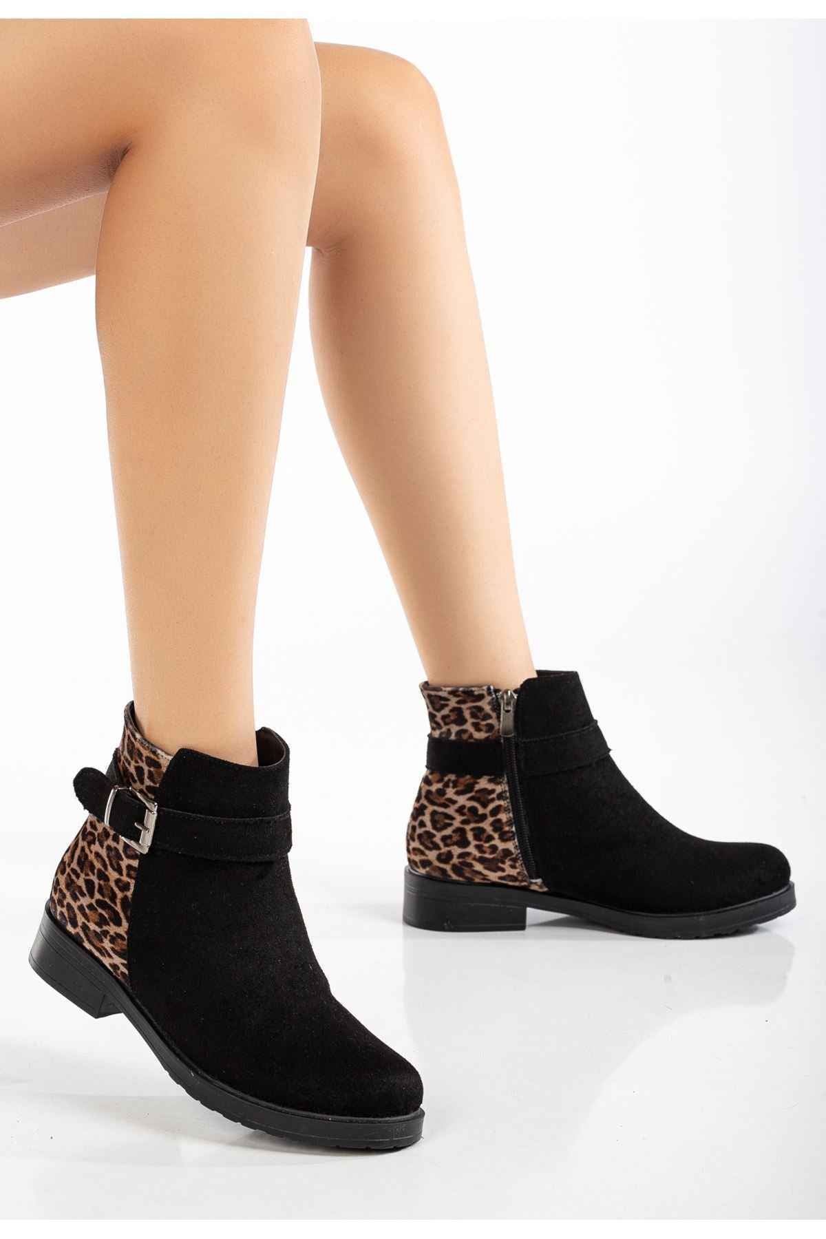 Ayakkabı Aşkı 165-204/1 Siyah Süete Leopar Toka Aksesuarlı Fermuarlı Günlük Kadın Bot