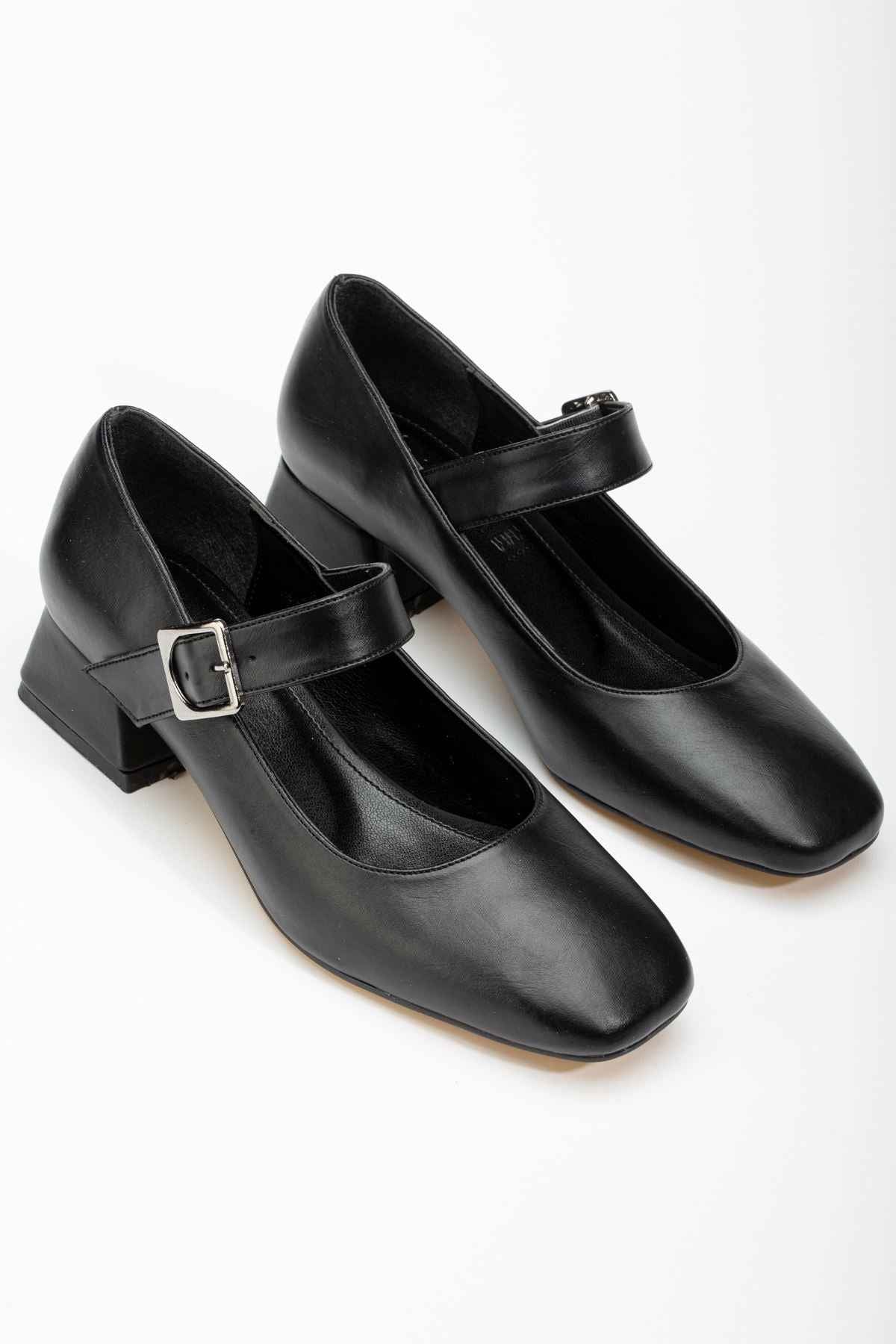 Ayakkabı Aşkı St-006 Siyah Günlük 4 Cm Topuklu Bayan Ayakkabı