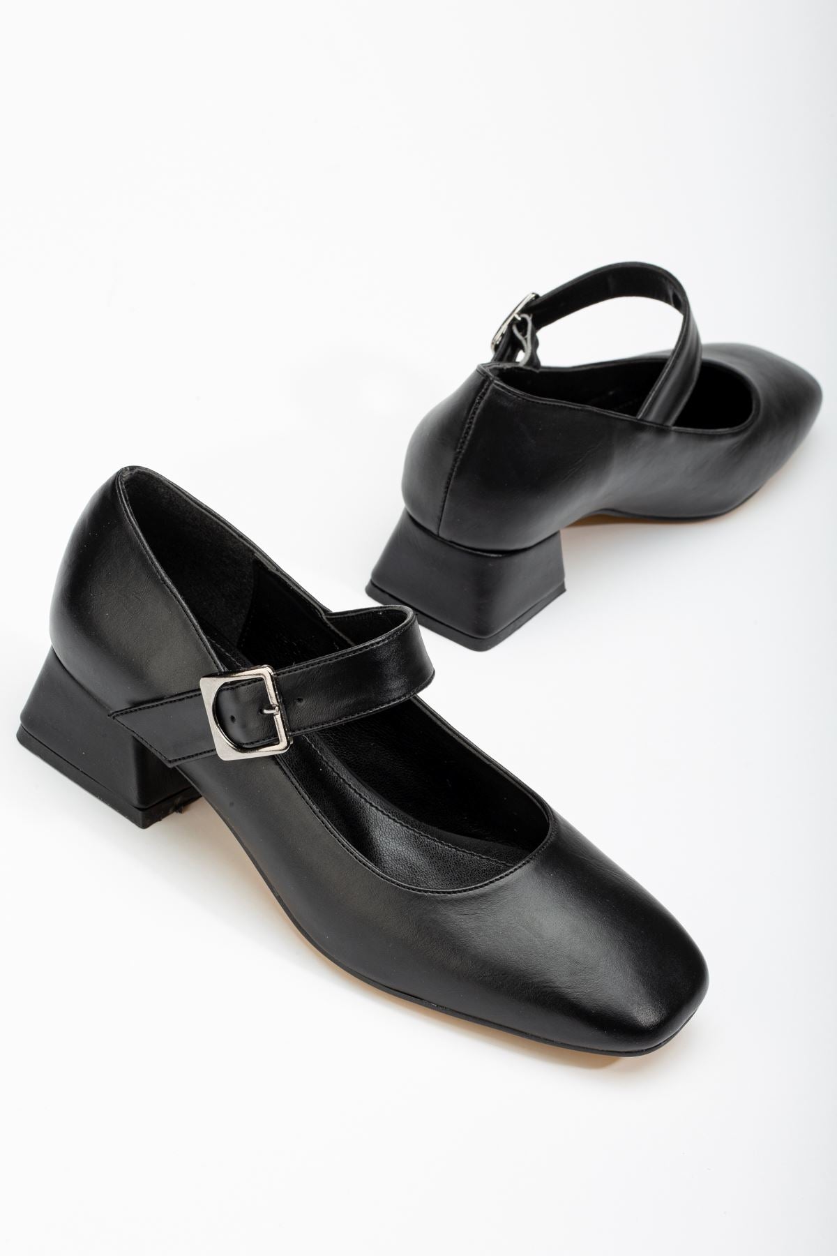 Ayakkabı Aşkı Siyah Günlük 4 cm Topuklu Bayan Ayakkabı