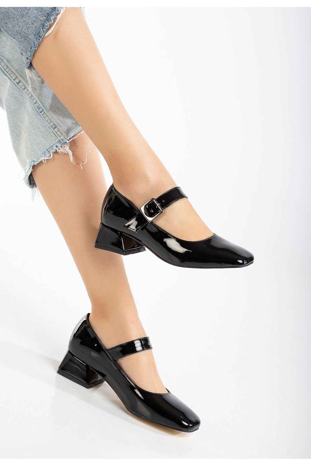 Ayakkabı Aşkı St-006 Siyah Rugan Günlük 4 Cm Topuklu Bayan Ayakkabı