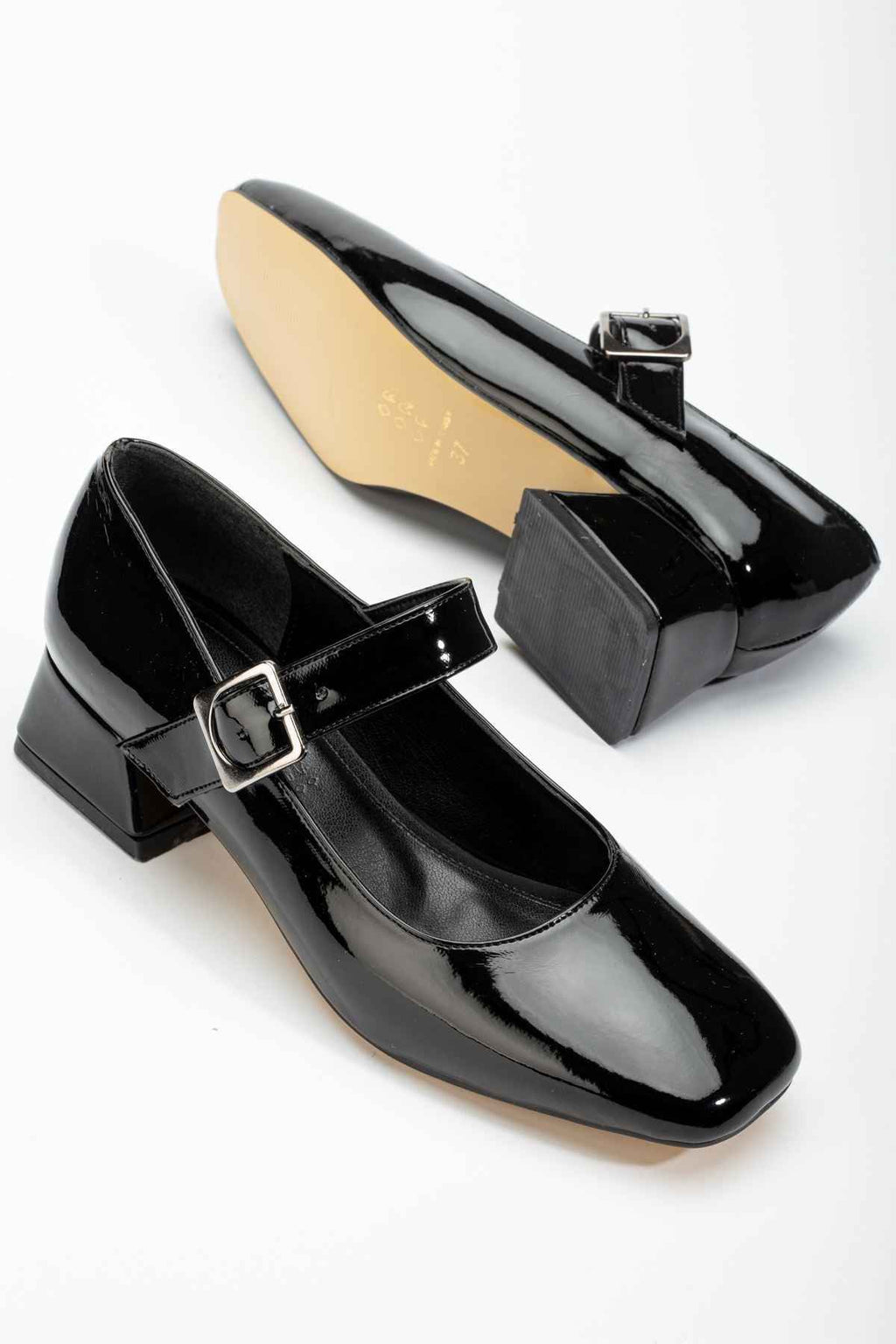 Ayakkabı Aşkı St-006 Siyah Rugan Günlük 4 Cm Topuklu Bayan Ayakkabı