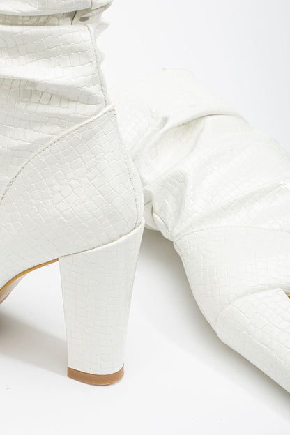 Ayakkabı Aşkı Beyaz Kroko Yüksek Kalın Topuklu Körüklü Fermuarlı Kadın Bot