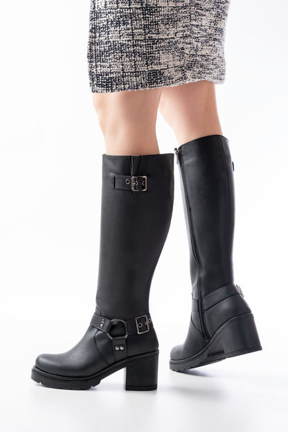 Ayakkabı Aşkı Siyah Toka Aksesuarlı Fermuarlı Günlük Kalın Topuklu Kadın Bot