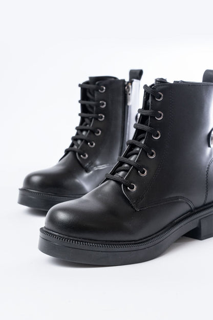 Ayakkabı Aşkı Siyah Bağcıklı Fermuarlı Günlük Kadın Bot
