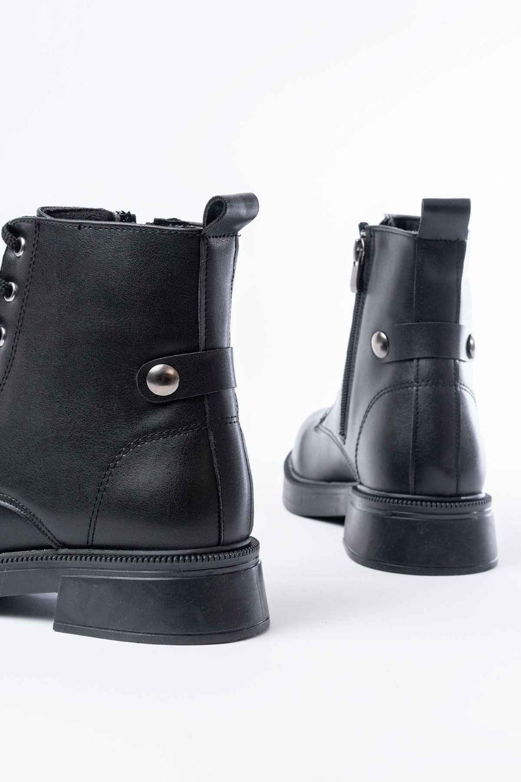 Ayakkabı Aşkı 02-2003 Siyah Bağcıklı Fermuarlı Günlük Kadın Bot