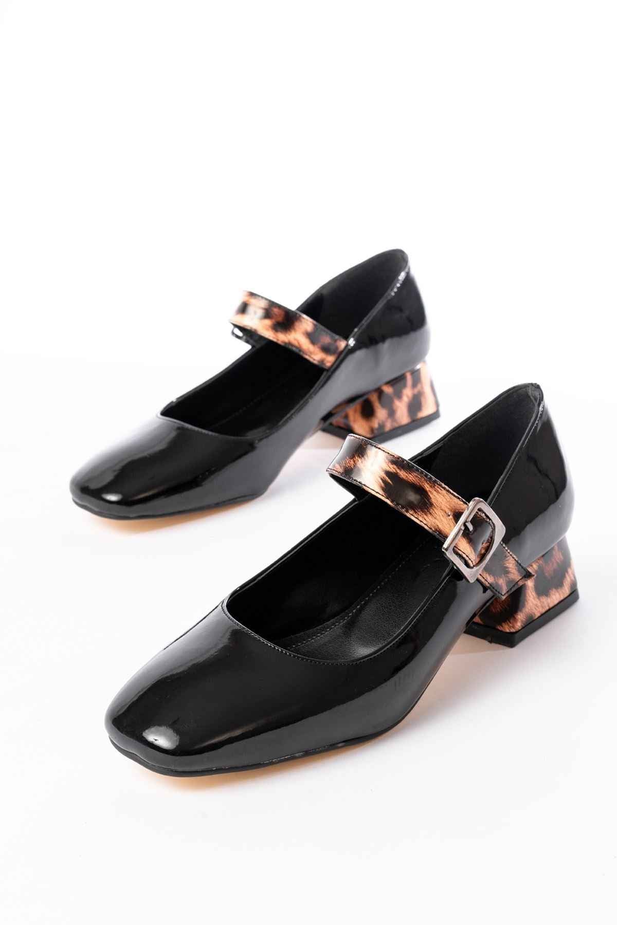 Ayakkabı Aşkı St-006 Siyah Leopar Rugan Günlük 4 Cm Topuklu Bayan Ayakkabı