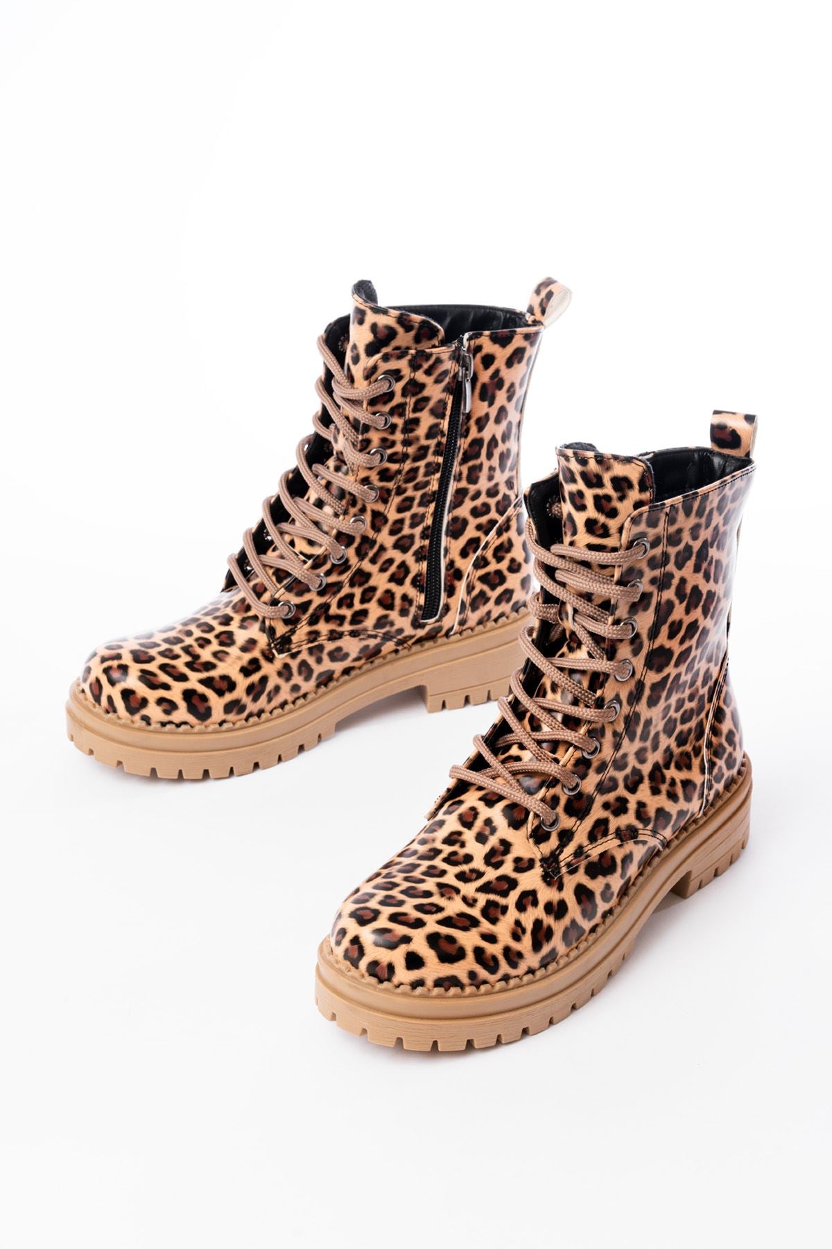 Ayakkabı Aşkı Parlak Leopar Bağcıklı Fermuarlı Günlük Kadın Bot - Ayakkabı Aşkı