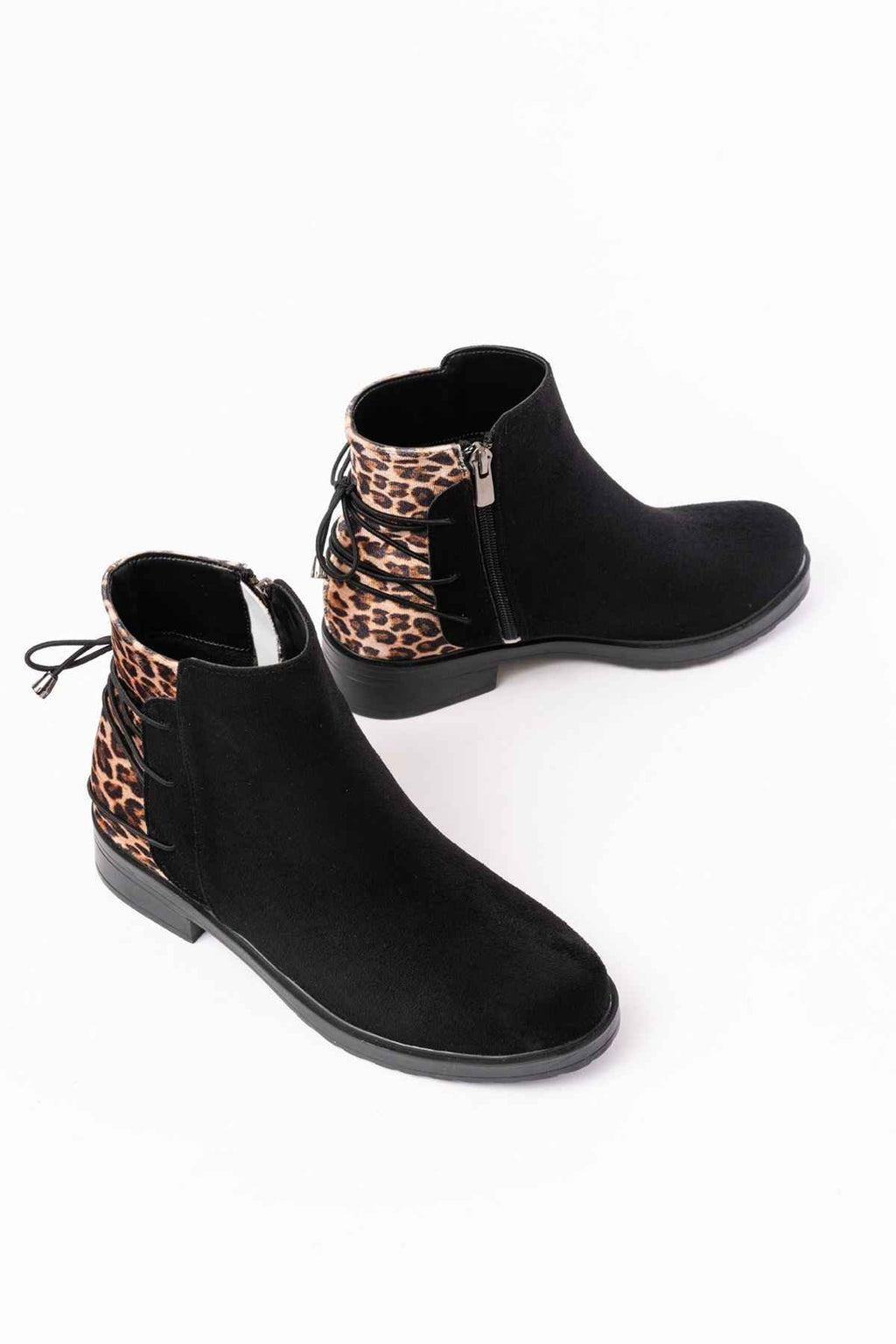 Ayakkabı Aşkı 165-209 Siyah Leopar Arka Bağcık Aksesuarlı Fermuarlı Günlük Kadın Bot