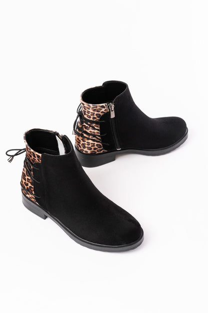 Ayakkabı Aşkı Siyah Leopar Arka Bağcık Aksesuarlı Fermuarlı Günlük Kadın Bot