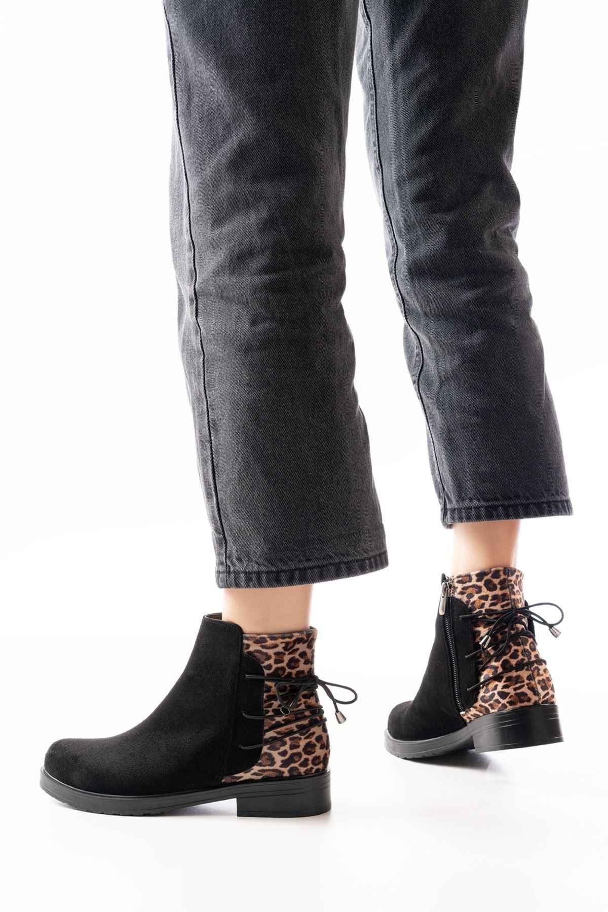 Ayakkabı Aşkı 165-209 Siyah Leopar Arka Bağcık Aksesuarlı Fermuarlı Günlük Kadın Bot