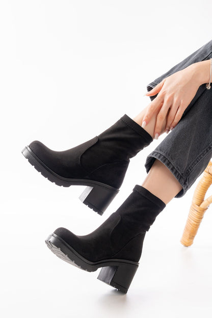 Ayakkabı Aşkı Siyah Süet Günlük Kalın Topuklu Kadın Bot