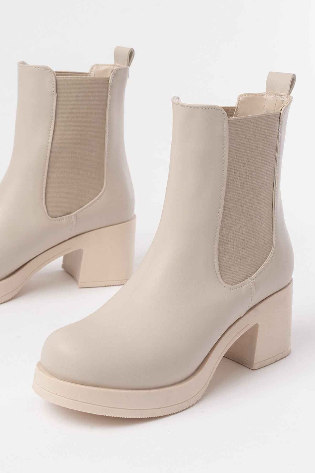 Ayakkabı Aşkı 5109-3056 Bej Lastikli  Kalın Topuklu Günlük Kadın Bot