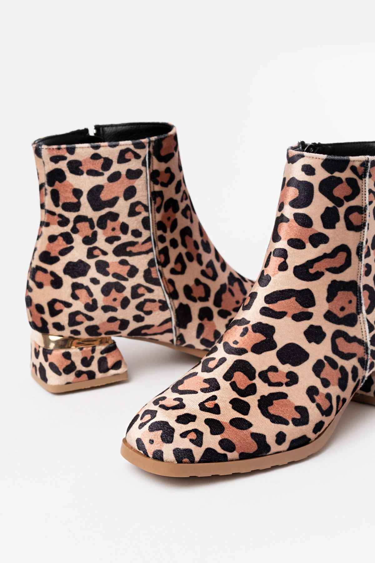 Ayakkabı Aşkı Rm-500 Leopar Topuklu Fermuarlı Günlük Kadın Bot