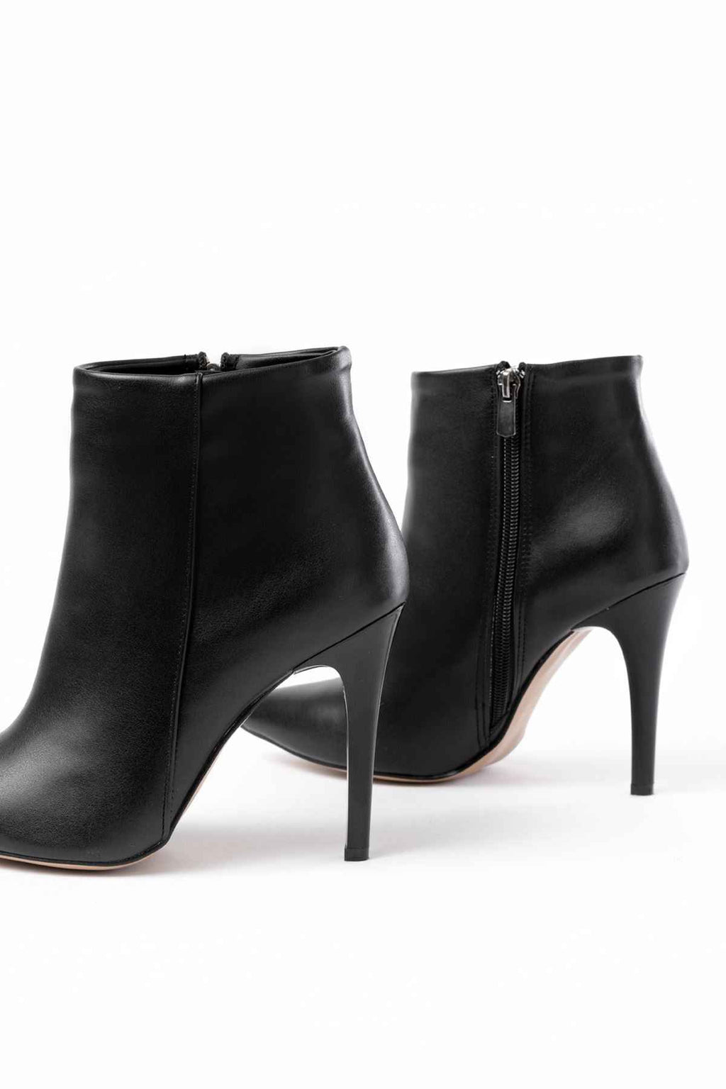 Ayakkabı Aşkı Vrt-4802 Siyah Yüksek Ince Topuklu Fermuarlı Kadın Bot