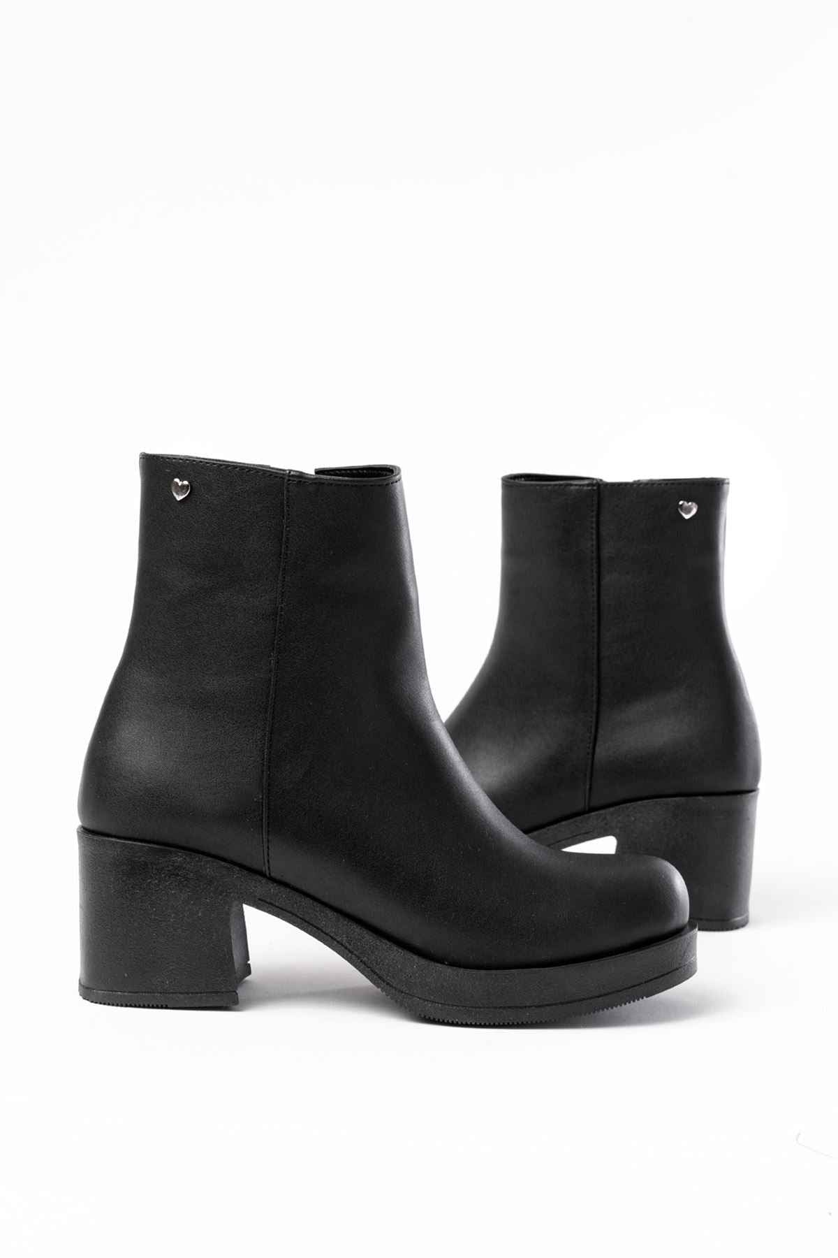 Ayakkabı Aşkı 5109-3022 Siyah Fermuarlı Kalın Topuklu Günlük Kadın Bot
